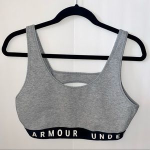 Under Armour Fitted Sports Bra